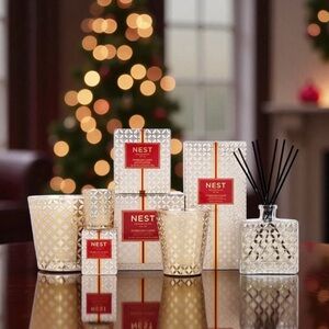 🆕💕NEST Scented Candle Sparkling Cassis • 1-Wick 8.1 oz • LIMITED EDITION